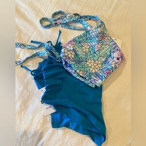 Fused Hawaii two-piece set